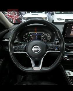 نيسان ألتيما